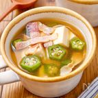 【豆腐とベーコンとおくらのコンソメ醤油スープ】ほっこりな味♬