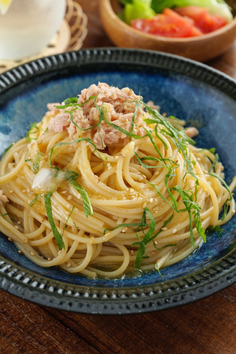 青じそが超合う】ツナと新玉おろしの和風パスタ | レシピサイトNadia