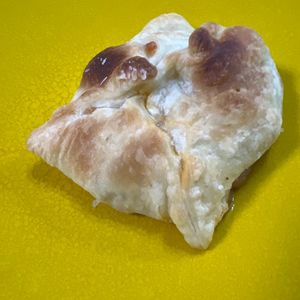 690818の作ってみた!投稿(火を使わない！【驚くほど簡単なミートパイ】おやつやおつまみに)