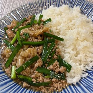 楽ラク手抜キッチン🐶🐾の作ってみた!投稿(包まずコクうま！あんかけギョーザ丼)