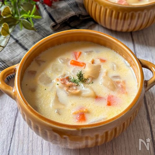 ほっこり簡単♩【冷蔵庫の余り物で根菜ミルクスープ】