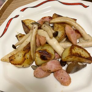 Natsukoの作ってみた!投稿(【きのこのジャーマンポテト】ごま油×鶏がらで香ばしく♩)