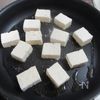 【豆腐と小松菜の鯖缶炒め】節約&美味しい!栄養たっぷりおかずの工程1