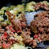 とろ~り半熟卵をのせて『極上オープンオムライス』の工程4