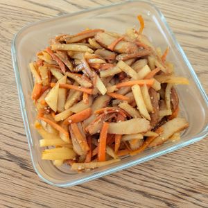 かめちゃきの作ってみた!投稿(シャキッ！うま味じんわり♪【さつま揚げと大根の甘辛きんぴら】)
