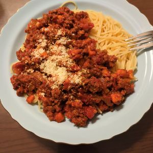 たりおの作ってみた!投稿(お休みの日に♡『たっぷりお肉の愛情ボロネーゼ』)