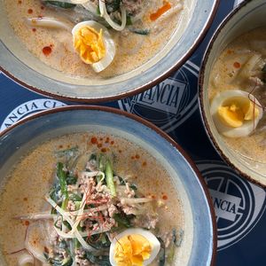 Memento-MORIの作ってみた!投稿(【お店のごま味噌担々うどん】コク旨ピリ辛🔥簡単なのに本格的)