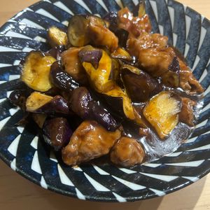 はなうざーの作ってみた!投稿(甘酢あんたっぷり🤤とろ～り茄子と豚バラボールの酢豚😋🍺)