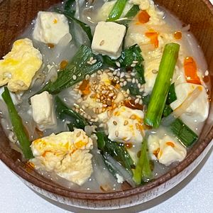 ゆまっくすの作ってみた!投稿(【にらたま中華スープ】ヘルシーなのにボリューム満点！)