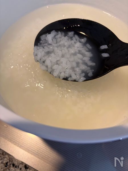 鍋でご飯を炊く
