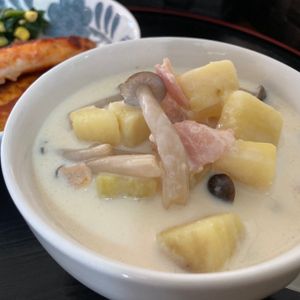 REIの作ってみた!投稿(ほっくり温まる！さつまいものチャウダー風スープ)