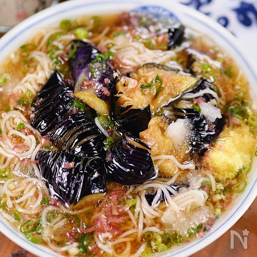 行列のうどんそば🍜なすの揚げびたしの♪ぶっかけそうめん🤩