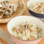 白だし香る♪まいたけとベーコンの炊き込みごはん