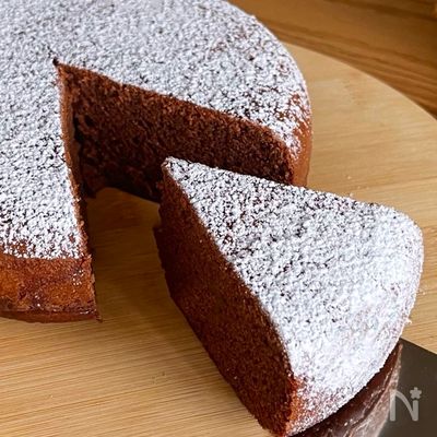材料4つ!炊飯器で濃厚チョコレートケーキの作り方!