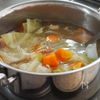 野菜の甘みがしみしみ！心もほっこり【かきたまポトフ】の工程4