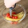 【人気のトマトクリームパスタ】電子レンジで簡単レシピ♪の工程3