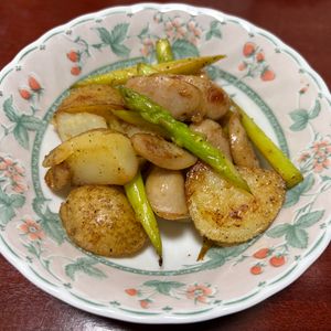 りんごの作ってみた!投稿(アスパラベーコンとポテトのコンソメチーズソテー【#作り置き】)
