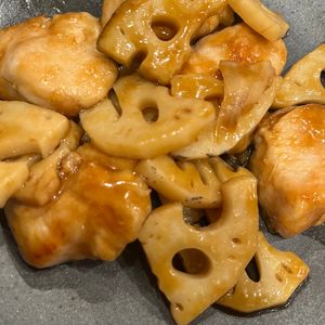 surgの作ってみた!投稿(【鶏むね肉とれんこんのオイスターいため】ご飯が進む味！！)