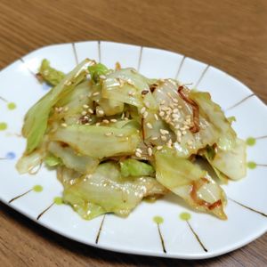 めぇの作ってみた!投稿(レンジで簡単！キャベツのおかか和え)