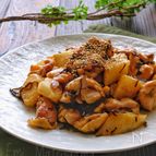 鶏肉と長芋の塩昆布レモンマヨ照り炒め