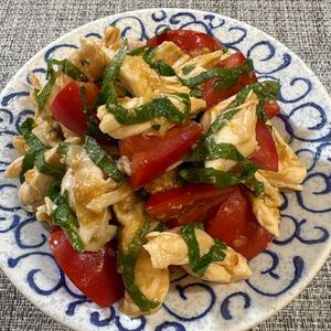 楽ラク手抜キッチン🐶🐾の作ってみた!投稿(生姜が香る♩トマトとささみのまろやか醤油サラダ)