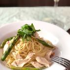 クリームなのにさっぱり！アスパラとささみの梅クリームパスタ