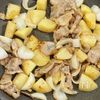 煮込まない！豚バラとじゃがいもの肉じゃが【照りうま甘辛】の工程4