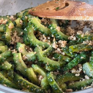 みさみさばぁば🌱の作ってみた!投稿(ゴーヤのスパイシー肉味噌)