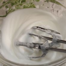 1分メレンゲ　卵白の泡立て方