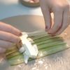 食卓が一気に華やぐおつまみ‼︎『きゅうりの生春巻き』の工程3