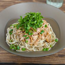 暑い日でも食べやすい！なめたけツナ缶冷やしそば
