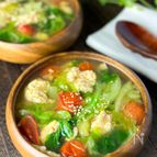 たっぷりレタスのかき玉中華スープ