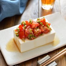 トマトねぎ冷奴。簡単！絹ごし豆腐で中華風のおかず、おつまみ。