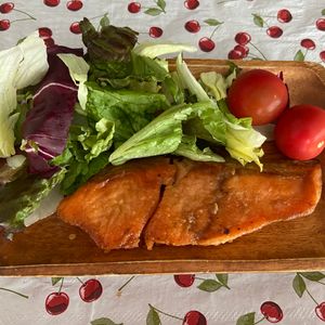 万福の作ってみた!投稿(【鮭のムニエル*レモンバター醤油】食べてびっくりの美味さ!)