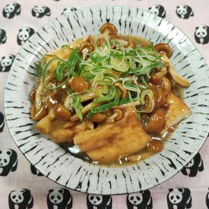 M＊Pの作ってみた!投稿(【厚揚げとなめこのトロ炒め】コチュジャン使用！ご飯にどうぞ)
