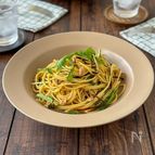 【混ぜるだけなのに専門店の味】
ツナと水菜の塩昆布パスタ