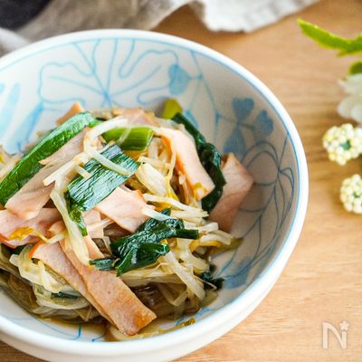 【簡単スピード作り置きおかず】もやしとニラのオイスター炒め