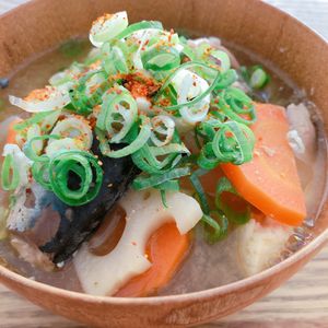 ミルクの作ってみた!投稿(【栄養満点】さば水煮缶で作る！簡単美味しいあら汁風みそ汁)