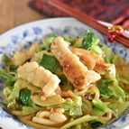 ホルモン焼きうどん