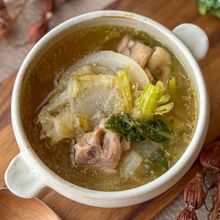 食べて痩せる!最高の極うま『鶏もも肉とカブのごまポンスープ』