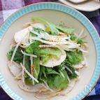 鶏ハム入り蒸しレタスサラダ