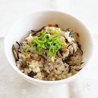 豚肉とひじきとごぼうの炊きこみおこわ