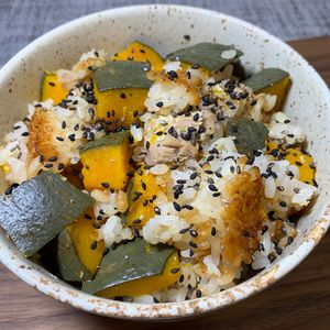楽ラク手抜キッチン🐶🐾の作ってみた!投稿(カボチャとツナ缶でほっくほく炊き込みご飯/お弁当にも♪)