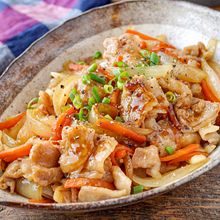 ご飯に合う！タレが美味しい♡【 豚バラ玉ねぎの旨だれ炒め】