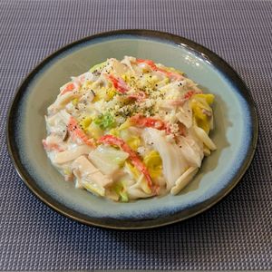 𝔂𝓾𝓶𝓲🍓の作ってみた!投稿(ワンパン10分！【カニかま白菜のクリーム煮】牛乳＆片栗粉で♪)