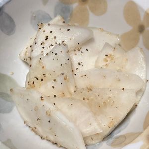 すみれの作ってみた!投稿(ポリ袋で簡単！やみつきピリ辛かぶ)