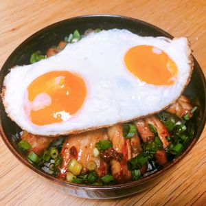 Nao★彡の作ってみた!投稿(愛媛今治名物！かんたん絶品！焼豚玉子飯)