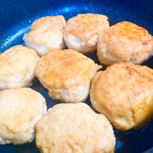 ゆかりの作ってみた!投稿(ふわふわチーズつくね)
