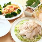 ソースでいろいろ楽しめる!しっとり鶏胸肉の「レンチン蒸し鶏」をマスターしよう