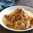 新玉ねぎが美味しい！豚こまと新玉ねぎのチーズ炒め